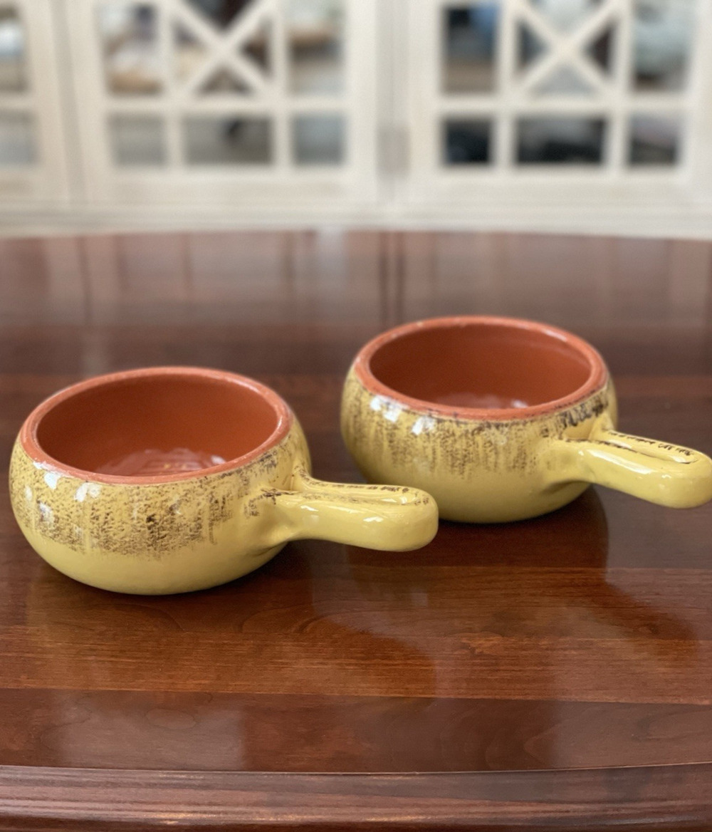 De Silva Terracotta Yellow Mustard Glazed Bowl w/Handle Made in Italy Set of 2